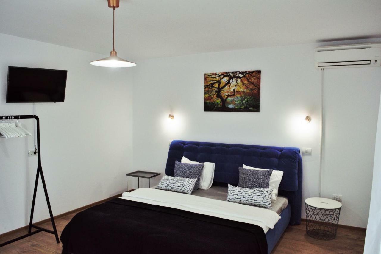 La Rabla Otel Dubova Dış mekan fotoğraf