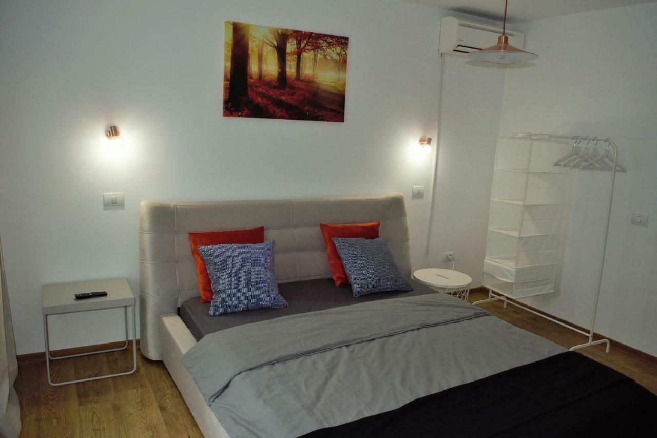 La Rabla Otel Dubova Dış mekan fotoğraf