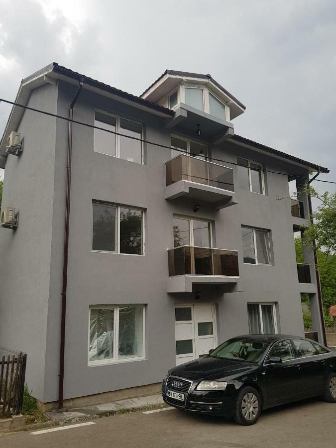 La Rabla Otel Dubova Dış mekan fotoğraf