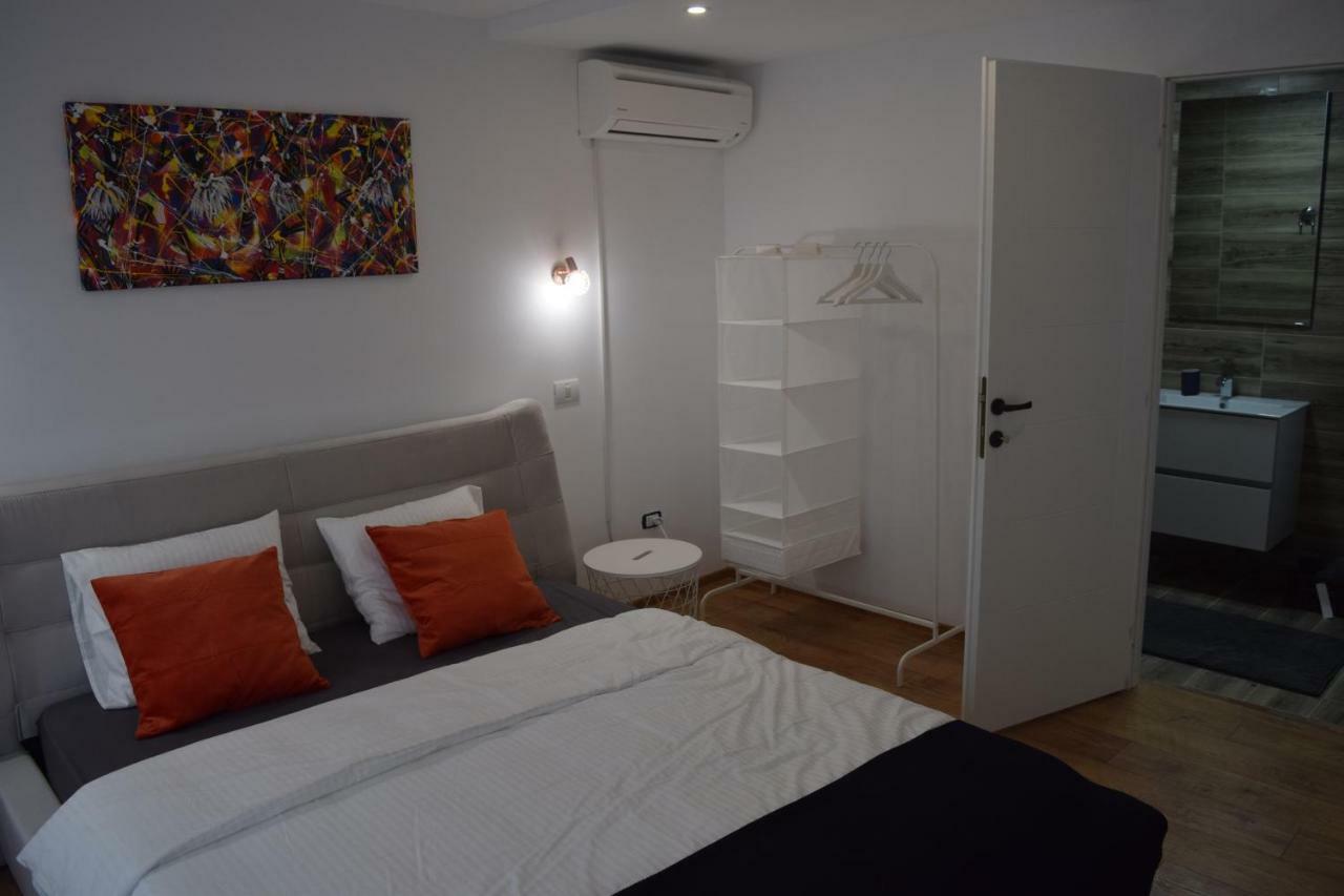 La Rabla Otel Dubova Dış mekan fotoğraf