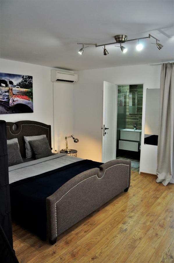 La Rabla Otel Dubova Dış mekan fotoğraf